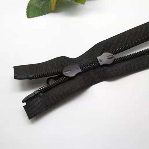 20 Inch Separating and Metal Zipper