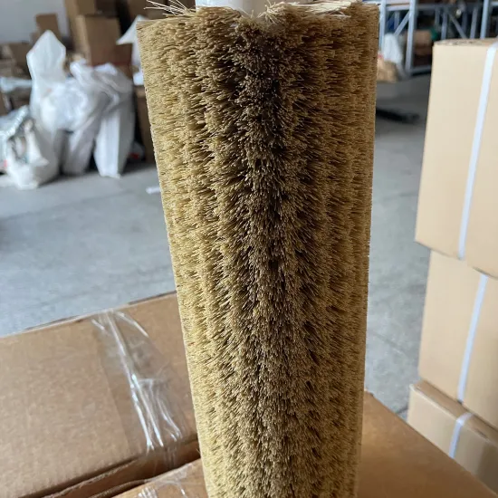Custom Sisal White Brown Combing Machine Comber Brush/Roller Brush for Rieter Combing Machine Parts/Spinning Frame Parts - Textile Machinery" 

However, for a search engine title, it might be more effective to prioritize keywords and keep it concise:

"Ri