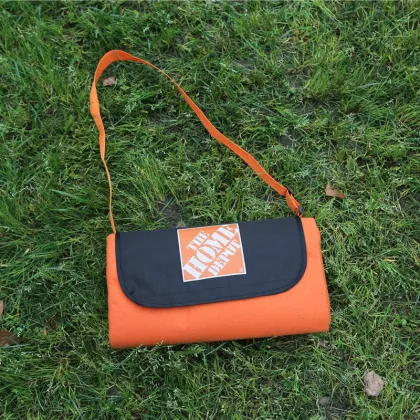 Portable Outdoor Blanket Mat Customized brand comfortable Picnic Blanket waterproof