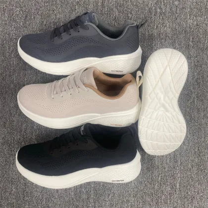 Lightweight Breathable Skateboard Shoes for Men