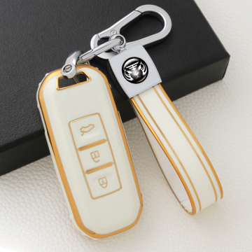 Baojun 730 car key cover smart three keys