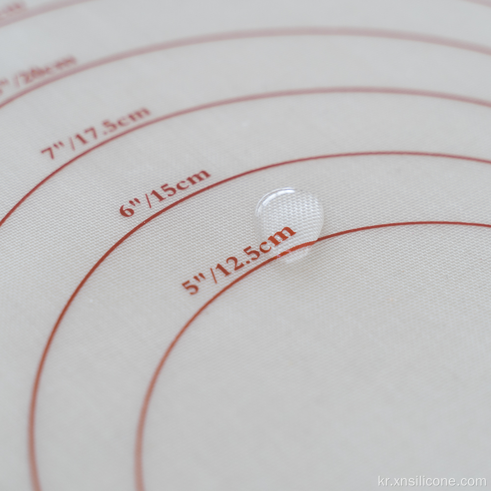 식품 등급 비 슬립 롤 롤링 실리콘 베이킹 반죽 매트