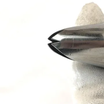 Middle Size 304 Stainless Steel Cupcake Leaf Shape Piping Nozzle Tips - Supplier Kangkai