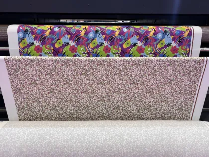 Tongda Pigment Ink Digital Printing Machine with RICOH Printhead for Textiles