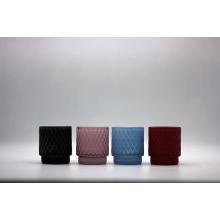 Дэкаратыўныя шкляныя свечкі ў розных канструкцыях