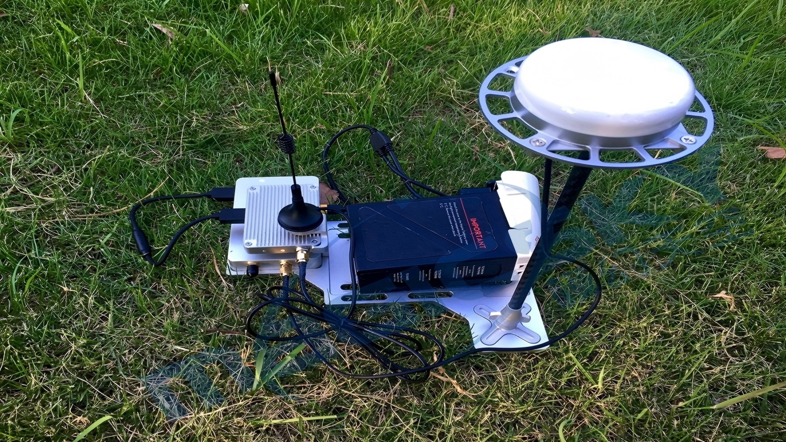 Solução de antena de posicionamento de alta precisão Drone RTK