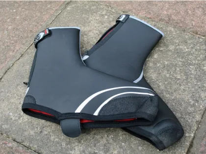 MYLE factory comfortable slip-resistant cycling shoes cover