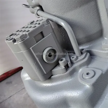 Hydraulic Main Pump HPV102 for Hitachi EX200-5 Excavator Construction Machinery Parts