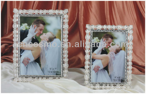 Pearl Inset Border Pewter Photo Frame