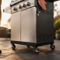 Parrilla de barbacoa de gas propano líquido de lujo con 4 quemadores, ventana de vidrio panorámica y quemador lateral integrado