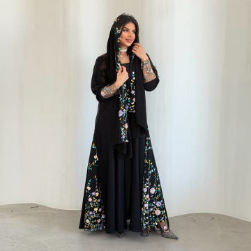 گلدوزی عبای باز با روسری