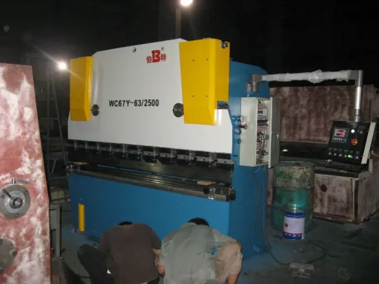 Hydraulic automatic plate bending machine