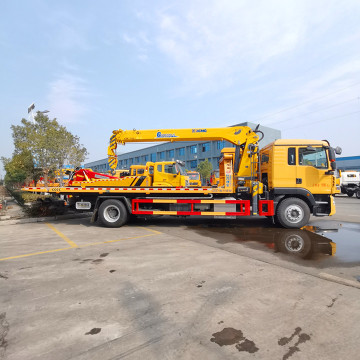 Sinotruk HOWO 10 Tons Flatbed Truck with Crane
