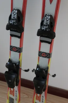 Custom TALOS Women's Alpine Ski