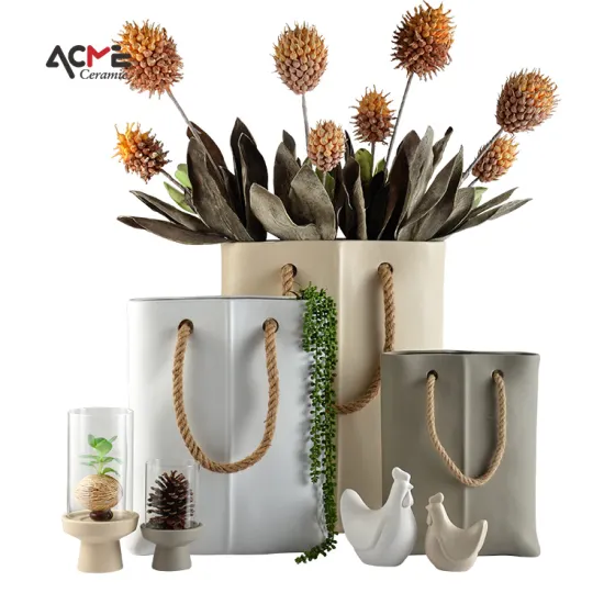Wholesale Custom Porcelain Flower Vases: White Decorative Fleur Plant Vases in Nordic Modern and Ceramic Designs