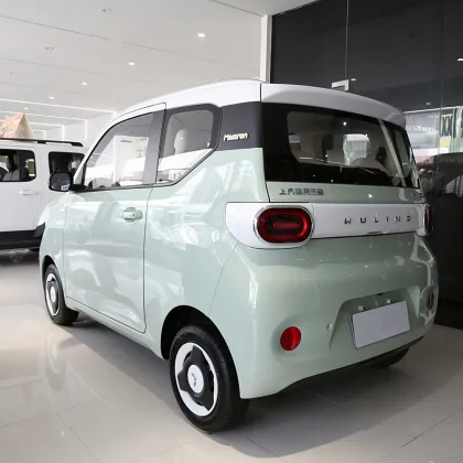 Wuling Macaron mini car