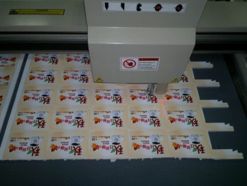 EPE Foam Protective Packaging Digital Cutting System Corflute Carton Box Sample Maker Cutter Machine