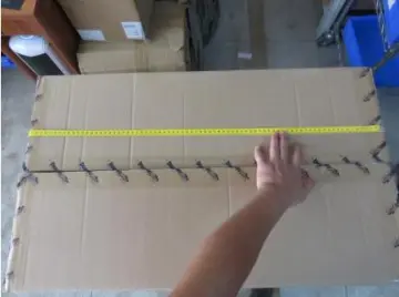 Experienced Quality Control Pillow Inspection
