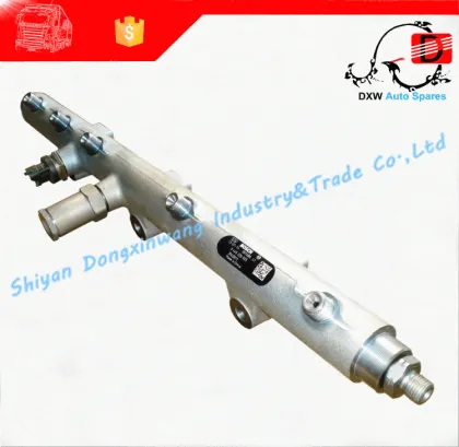 Original and brand new Common rail pipe 0445226025