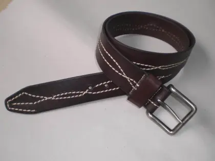 3.Genuine leather belt.