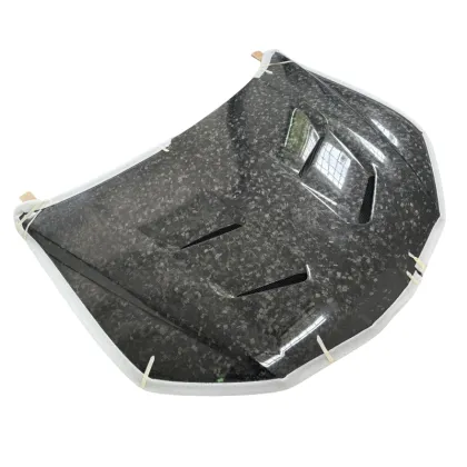 High-Quality Forged Carbon Fiber Engine Hood (Bonnet) for Lamborghini Urus Front Hoods