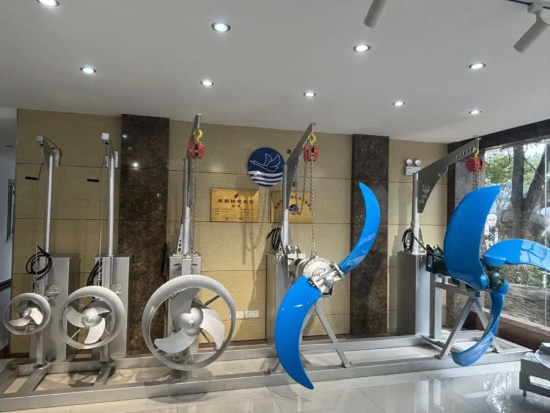 e5f3ebbc-905b-45c1-8401-1be4d40c6f32