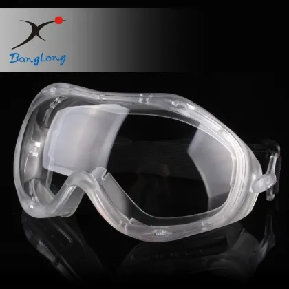 Anti scratch side shield safety eyewear for lab