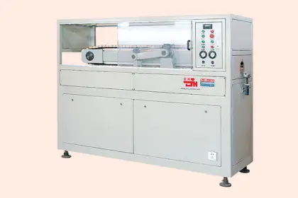 2 Caterpillars Haul off Unit