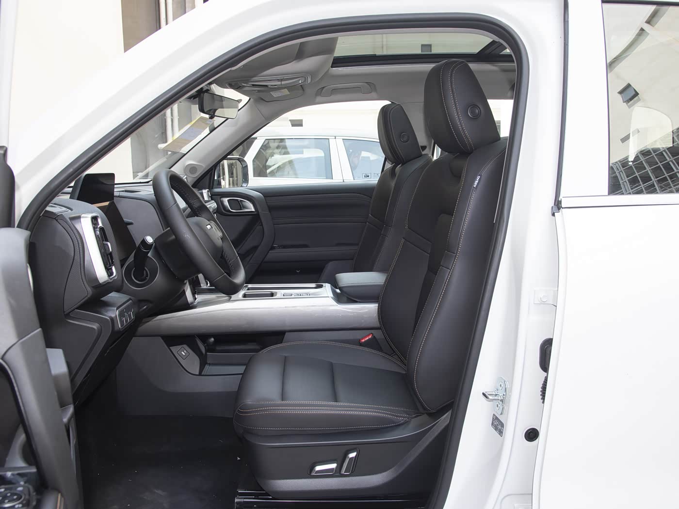 Haval Dargo car