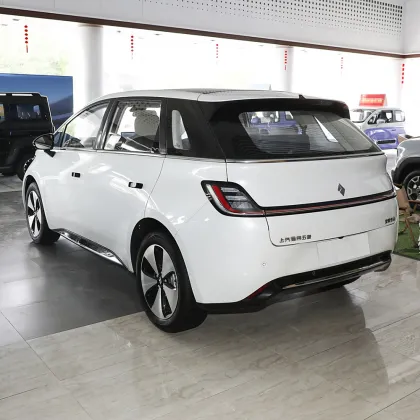 Baojun Yunduo compact car