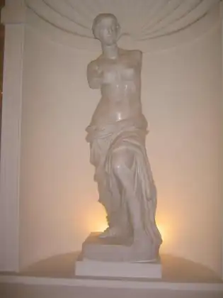 Hand carved marble buddha statue