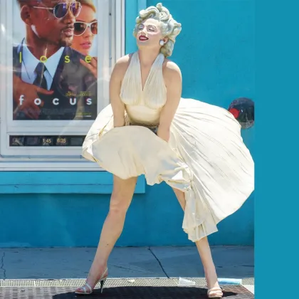 Famous fiberglass sexy figures statue resin marilyn monroe sculpture