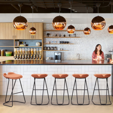 Modern American Style Leather Bar Stools for Hotel Lounges