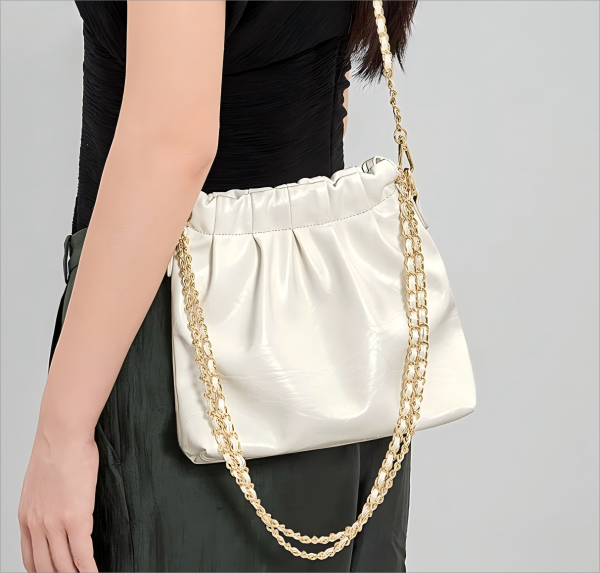 Fashionable single-shoulder crossbody women's bag
