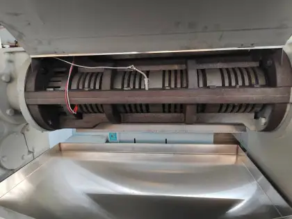 Rapeseed Soybean Oil Extractor and Sunflower Oil Press Machine