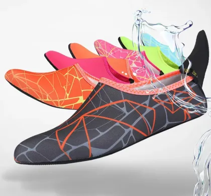 Source Supplier: Men's Aqua Water Shoes - New Design