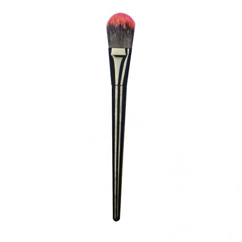 Brosse de fond de teint noir compact