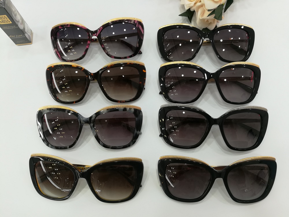 Grey Square Sunglasses