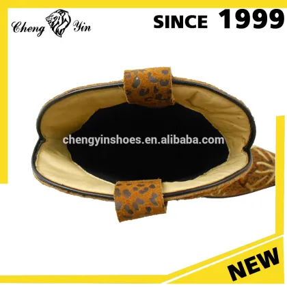 Golden 2017 winter wholesale top layer pigskin insole cowboy boots