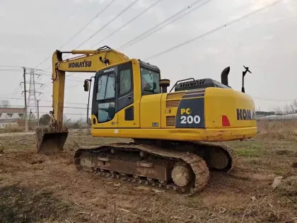 Used Komatsu PC200-8MO Excavator
