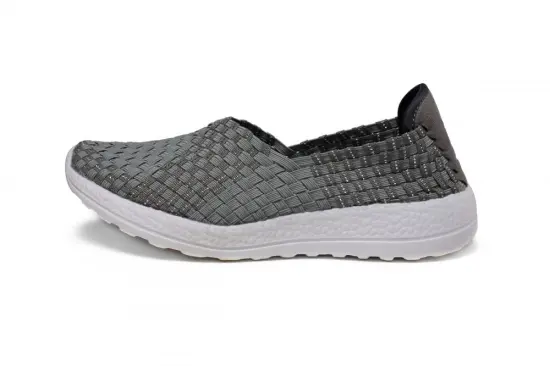 Striped Soft Fabric Upper Light Weight Style Slip-ons