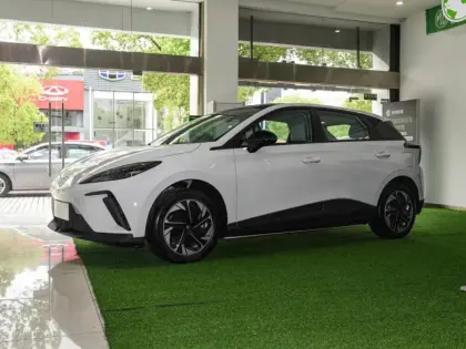 2022 Family Compact MG Mulan Electric Hatchback