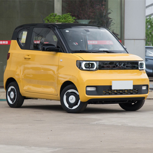 Minuscule voiture électrique