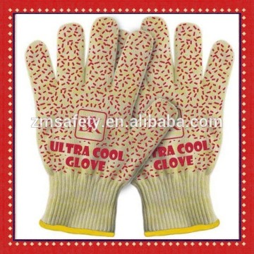 Ultra Cool Oven Barbecue Grilling Heat Resistant Gloves