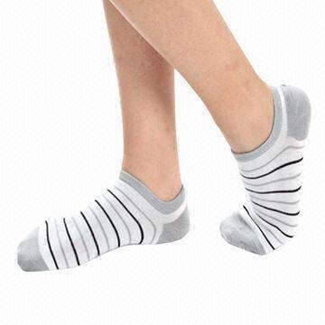 Cotton Sports Socks, Good Stretch and Soft, Comfortable, Customized Styles, Colors Accepted