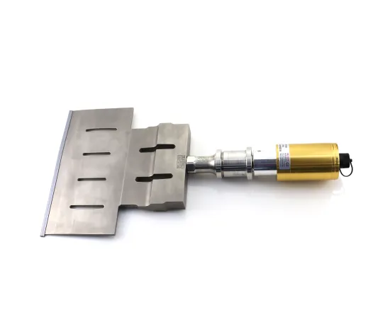 China-Made Stable Ultrasonic Rubber Cutting Machine 28KHz 800W for Artificial Resin Industry