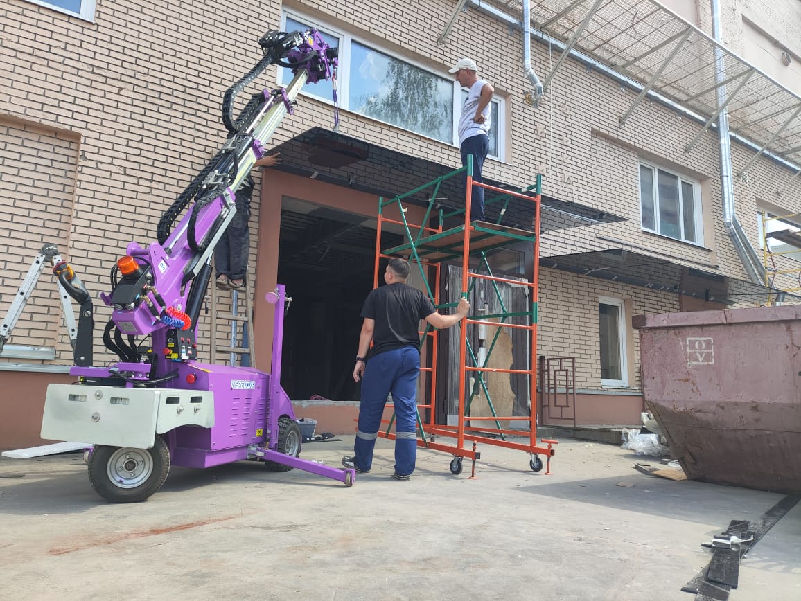 600kg Glass Vacuum Lifter  5000mm Lift, 6 Vacuum Cups, Removable Head for Hooks  Cowest (9)