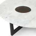 Mesa de café de mármore com pés de madeira