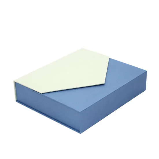 Rigid Paper Gift Packaging Magnetic Closure Cardboard Box