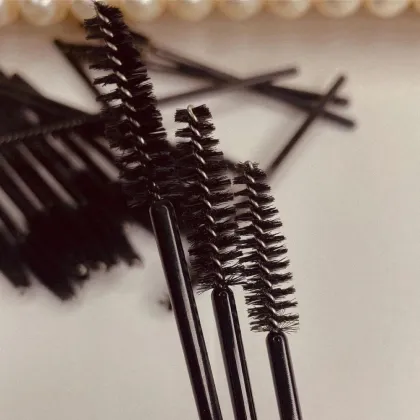 50pcs Nylon Wholesale Eyelash Brush & Eyebrow Mascara Brush for Eyelash Beauty Makeup
